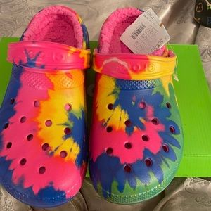 PRETTY CROCS